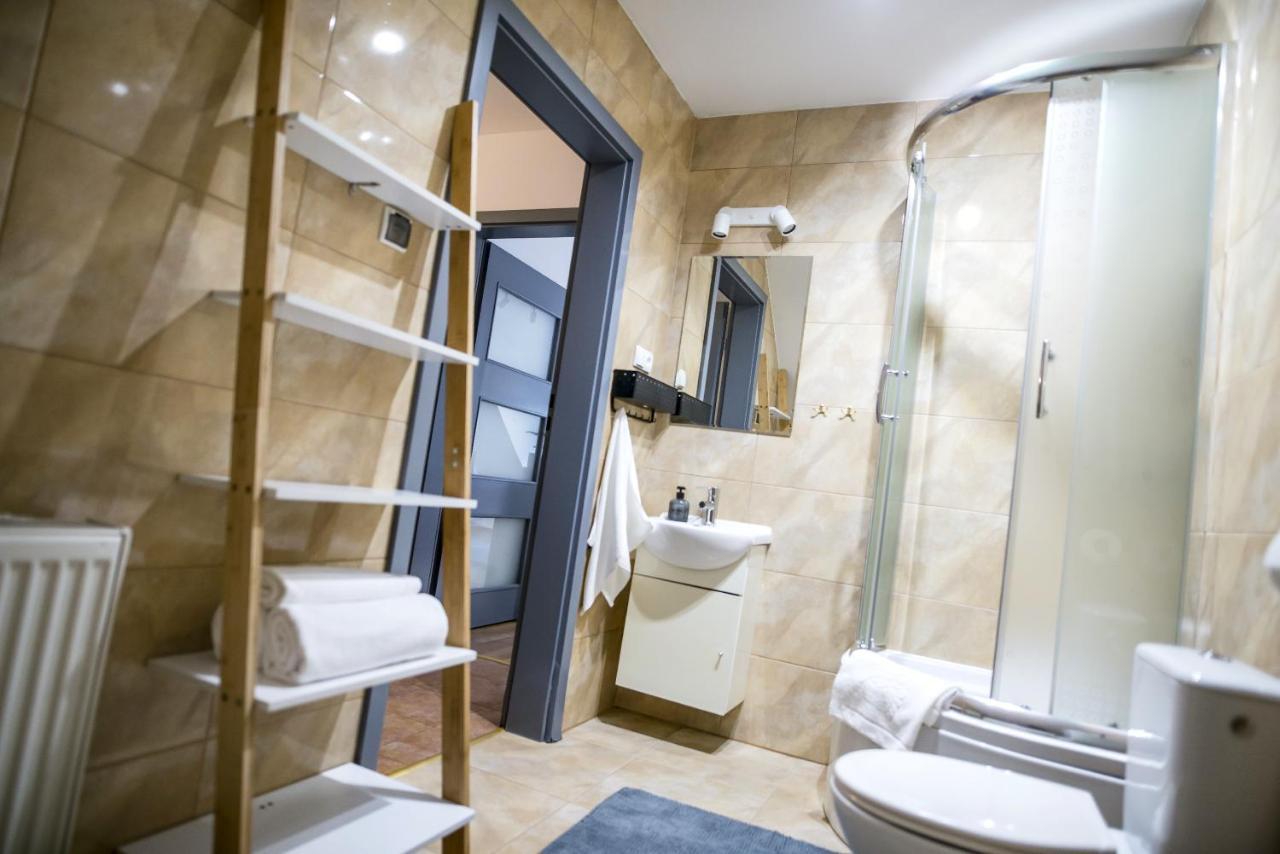 Apartamenty Centrum Biskupiec บิสกูเปียซ ภายนอก รูปภาพ